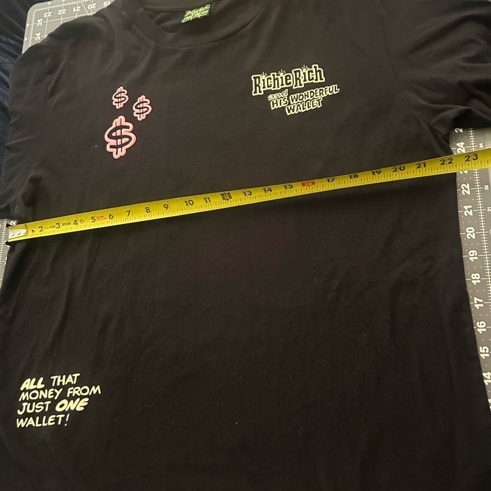 Black Graphic Tee - Picture 3 of 8